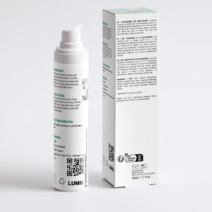 Alternative view of Niacinamide Gel Moisturiser