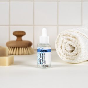 LUMN AHA Peeling Concentrate for Smoother & Brighter Skin - Image 8