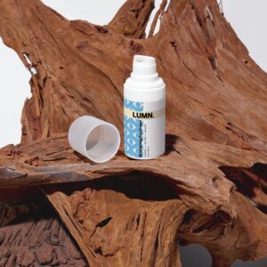 LUMN Brightening Eye Cream for Dark Circles & Tired Eyes - Image 5